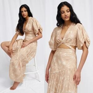 NWT Anthropologie Significant Other Carina Floral Puff Sleeve Tie Waist Crop Top